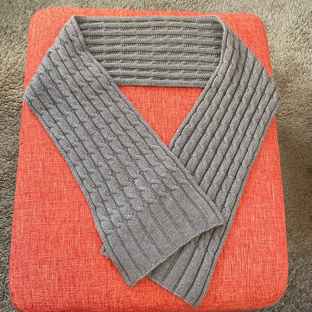 VTG Banana Republic Tan Fisherman style Wool Cashmere Knit Scarf Wrap